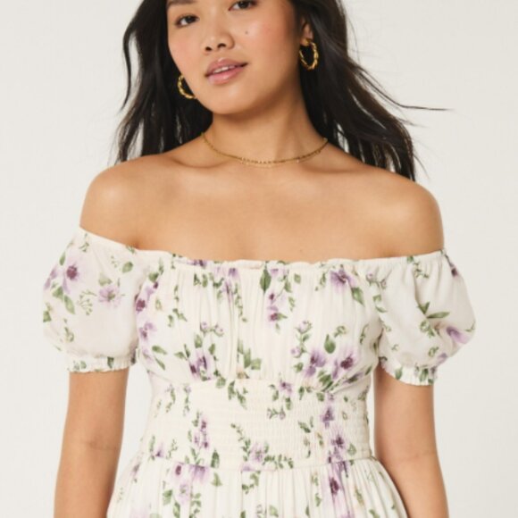 Hollister Floral Saidie Short-Sleeve Tie-Back Midi Dress - Picture 3 of 6